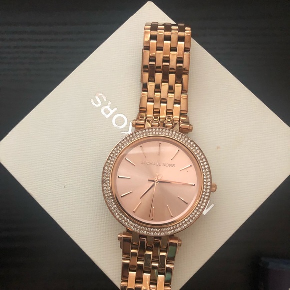 Michael Kors rose gold watch